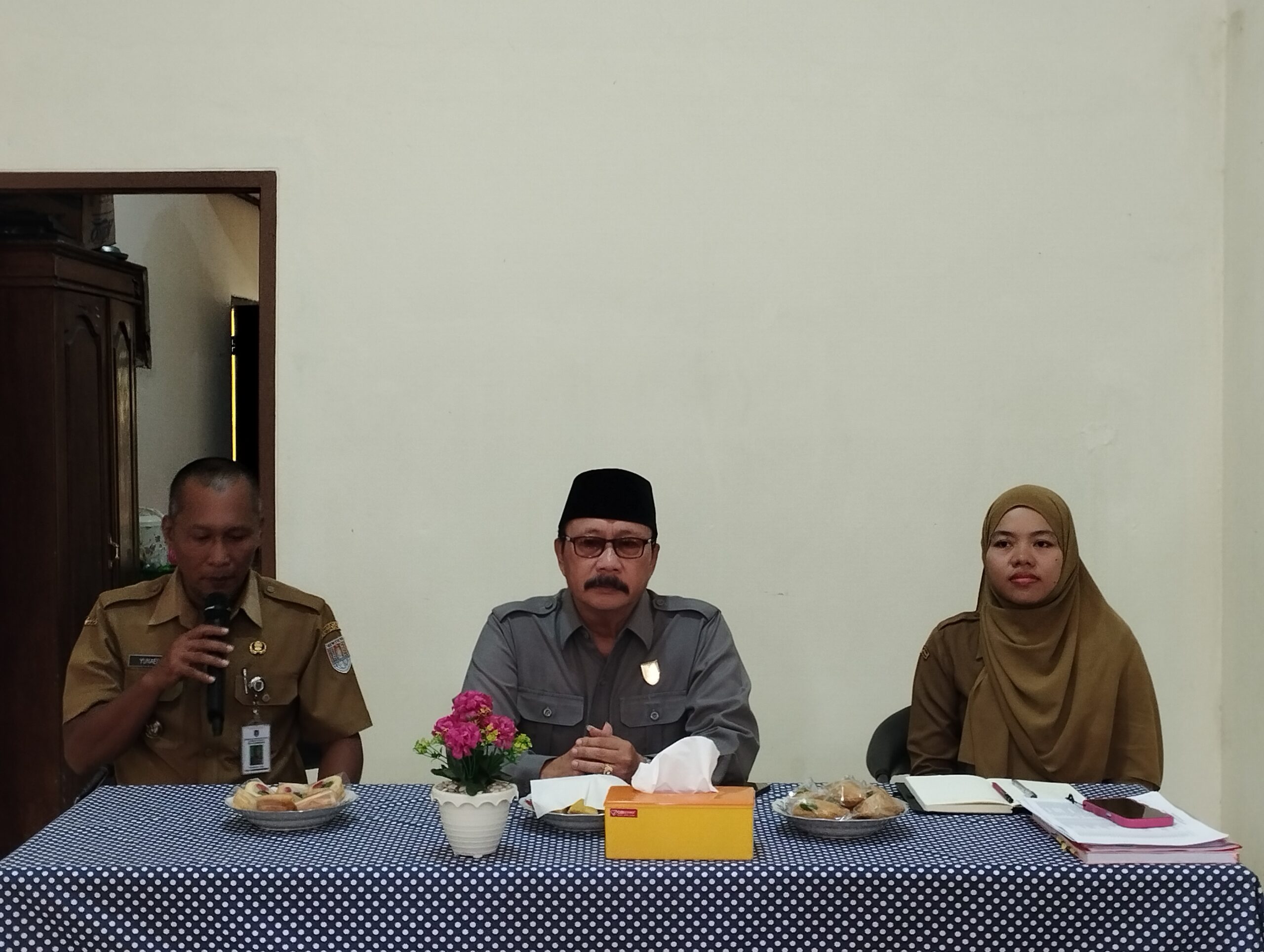 Wakil Ketua DPRD Cilacap Suyatno, S.H. Lakukan Kunjungan ke Balai Desa Sumingkir